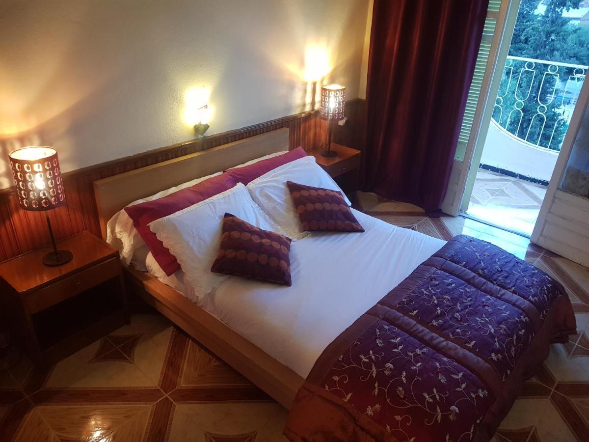 Hotel El Hayat Batna Exterior photo